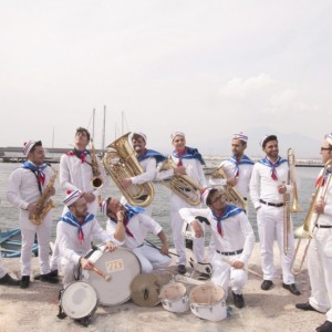 THE POPEYE STREET BAND AND SAILORS MAJORETTES